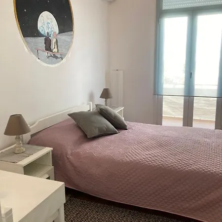 Cozy Flat At Rhodes Centre Apartamento *