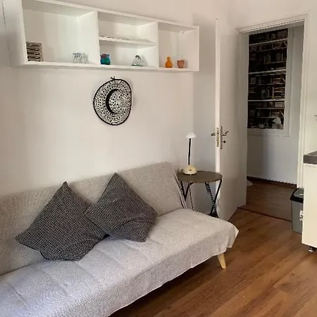 Apartment Cozy Flat At Rhodes Centre