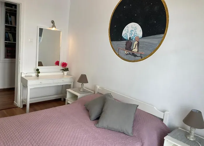 Daire Cozy Flat At Rhodes Centre